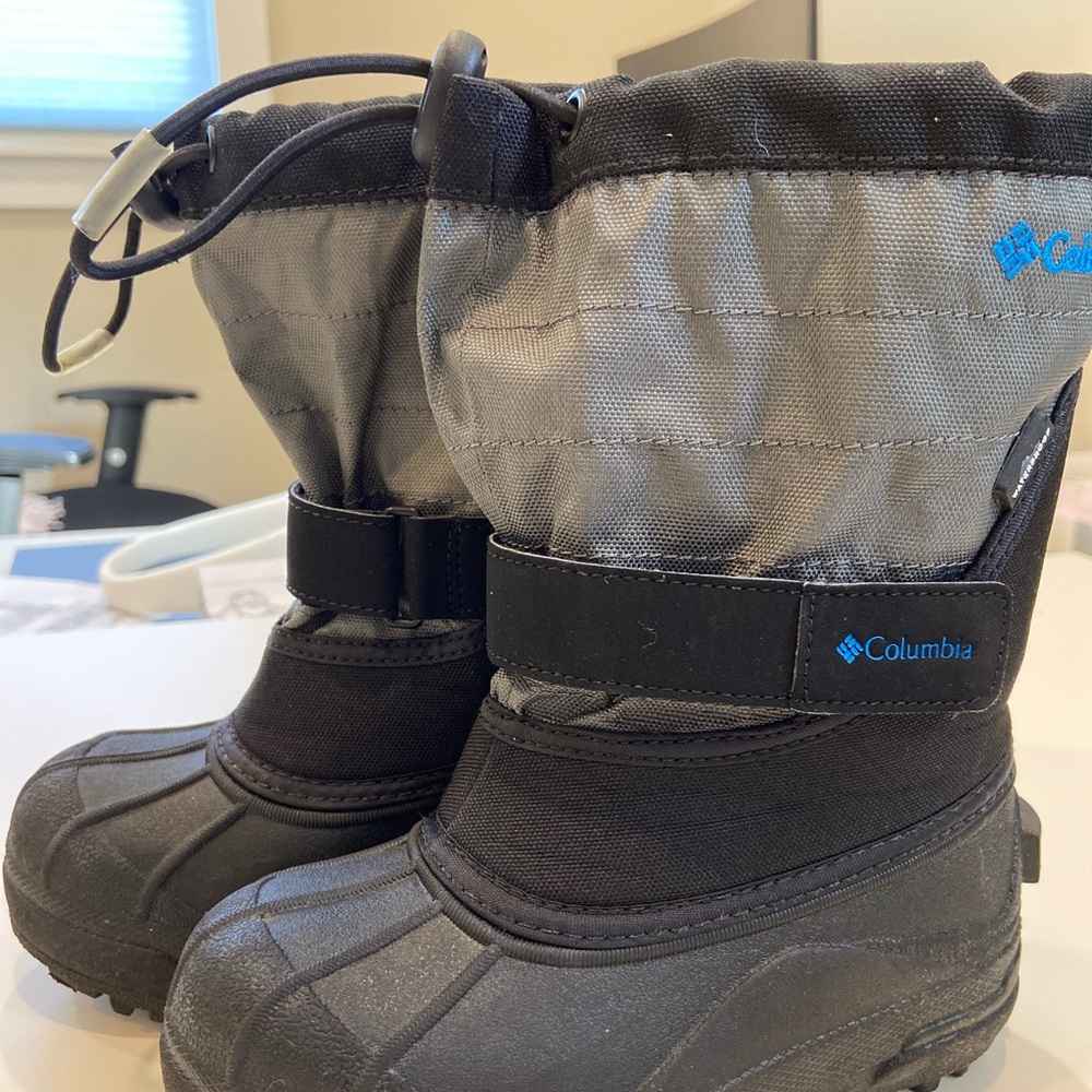 Columbia Powderbug Plus Ii Snow Boot (size 11)